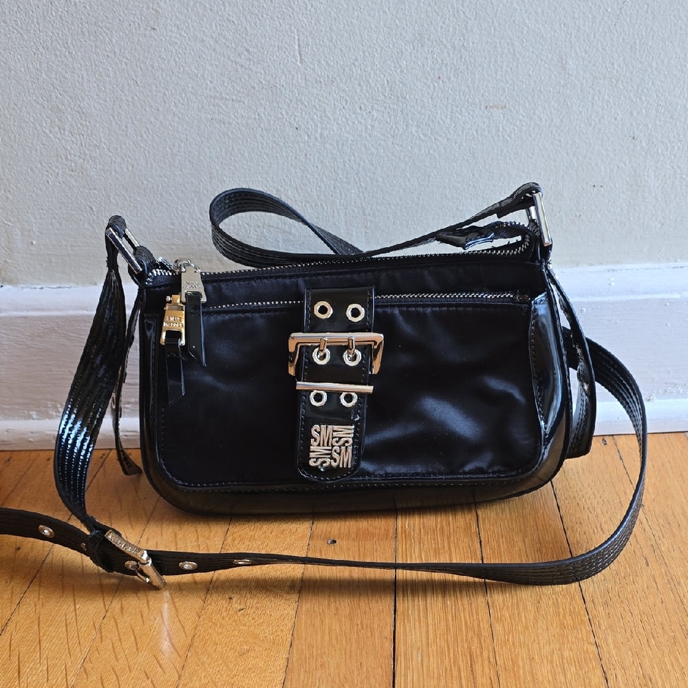 Steve Madden, Black Satin & Patent Leather Shoulder Bag, VGUC, 6"Hx10"Wx4"